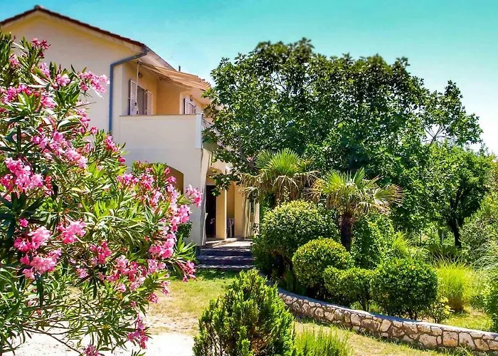 Adria Arba Apartments