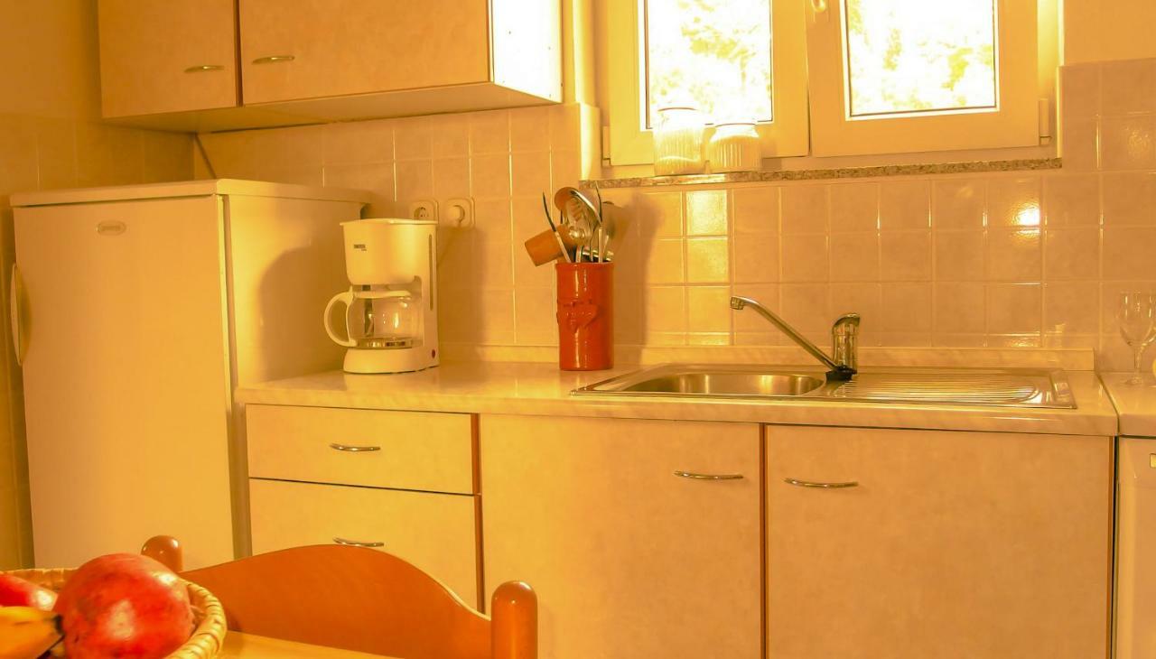 Adria Arba Apartment *
